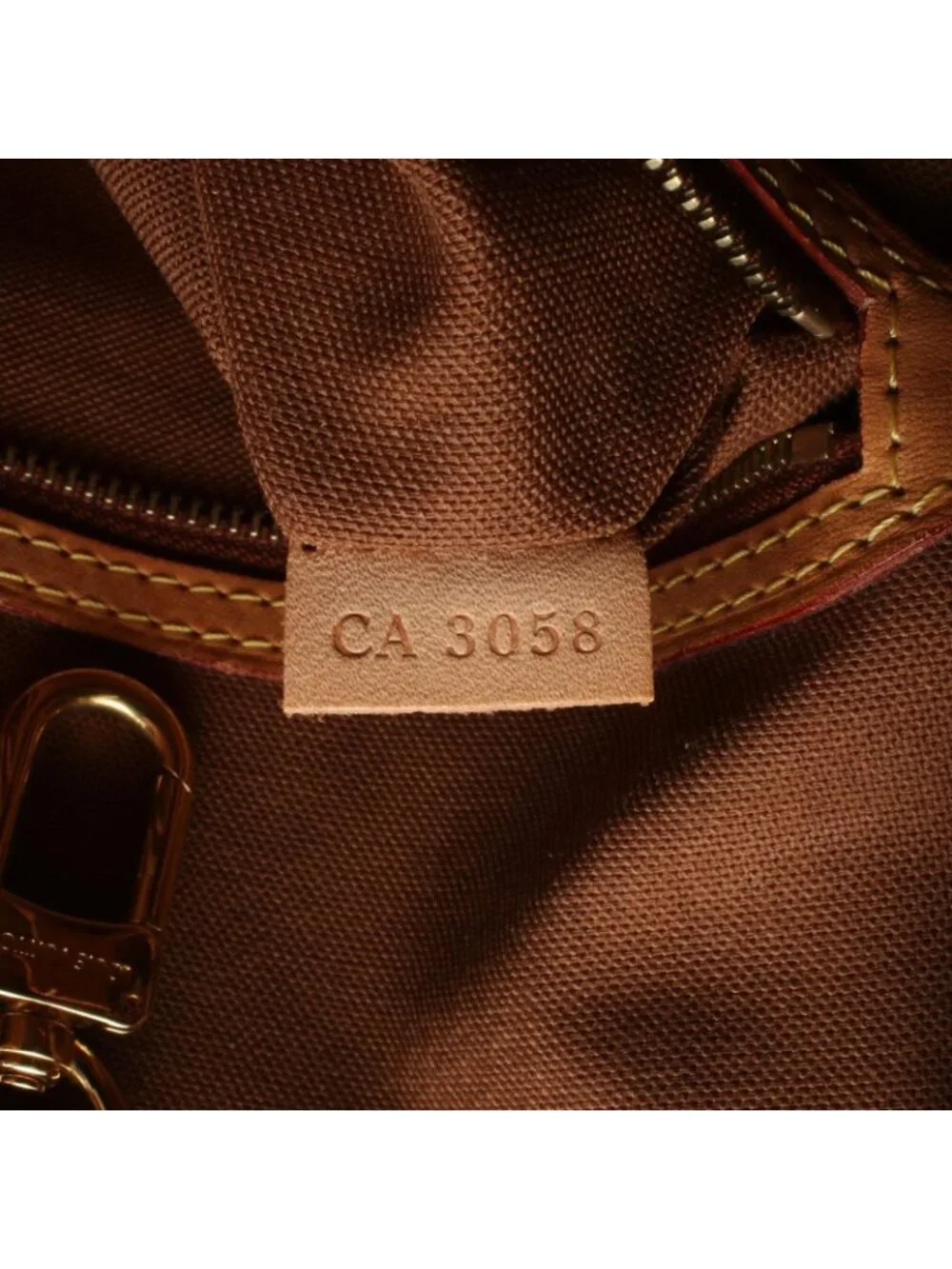 Louis Vuitton Tote Batignolles Vertical Canvas Leather